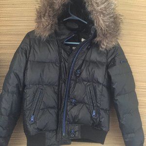Gap Down Puffer Jacket with Faux Fur Collar